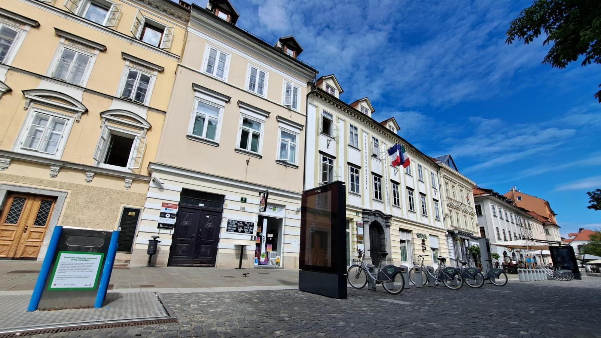 Viksi Hostel Ljubljana Exterior photo