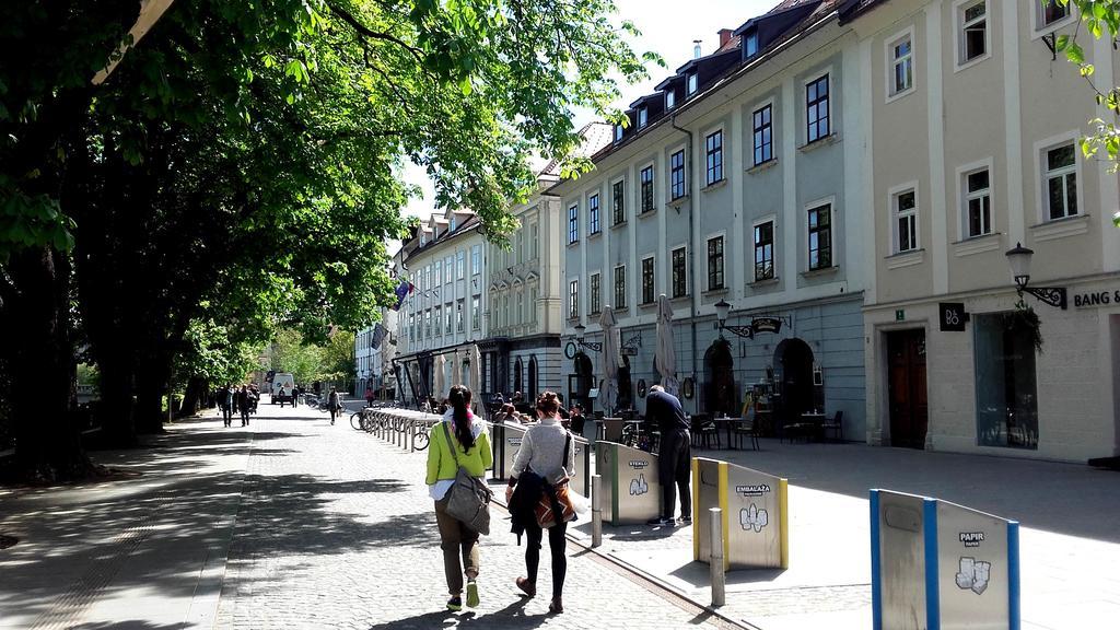 Viksi Hostel Ljubljana Exterior photo